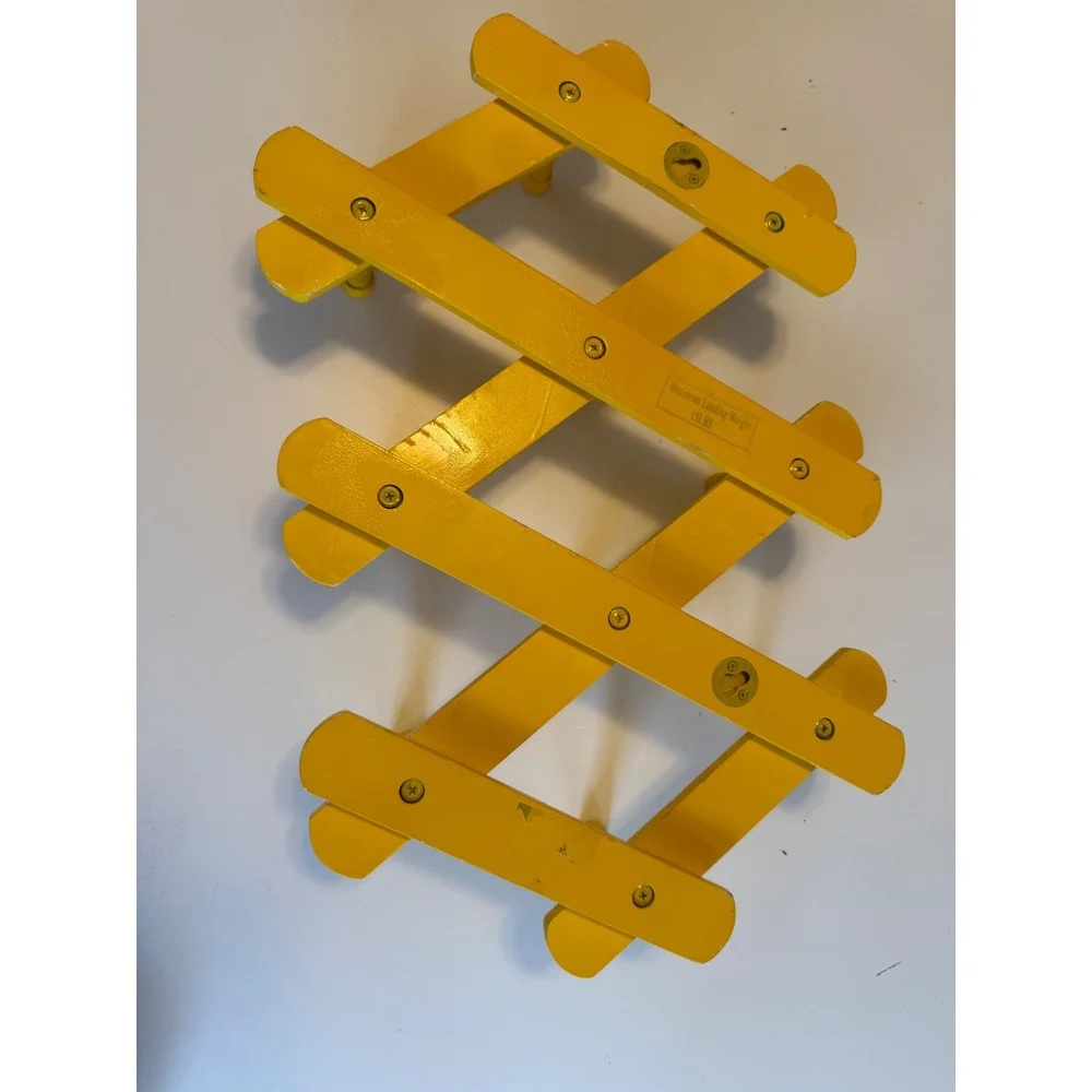 Vintage Yellow Accordion Wall Rack Expandable Wood 10 Peg Coat Hat Hangar